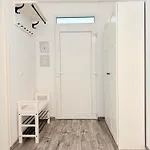 Pacsirta Apartmanhaz Apartment