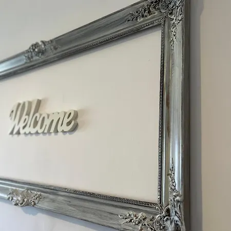 Appartement Pacsirta Apartmanhaz Eger