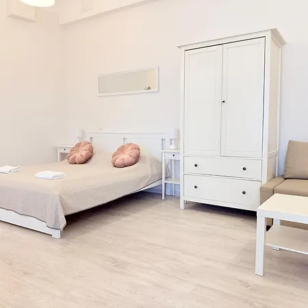 Pacsirta Apartmanhaz Daire