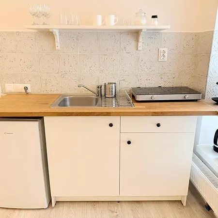 Pacsirta Apartmanhaz Daire