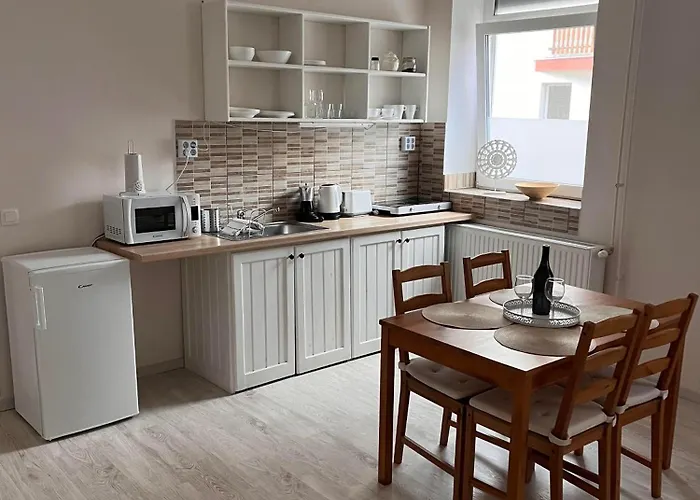 Appartement Pacsirta Apartmanhaz Eger