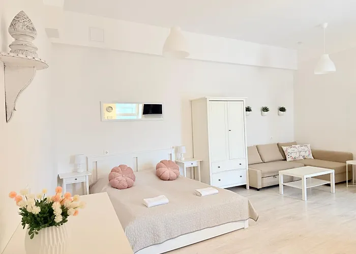 Pacsirta Apartmanhaz