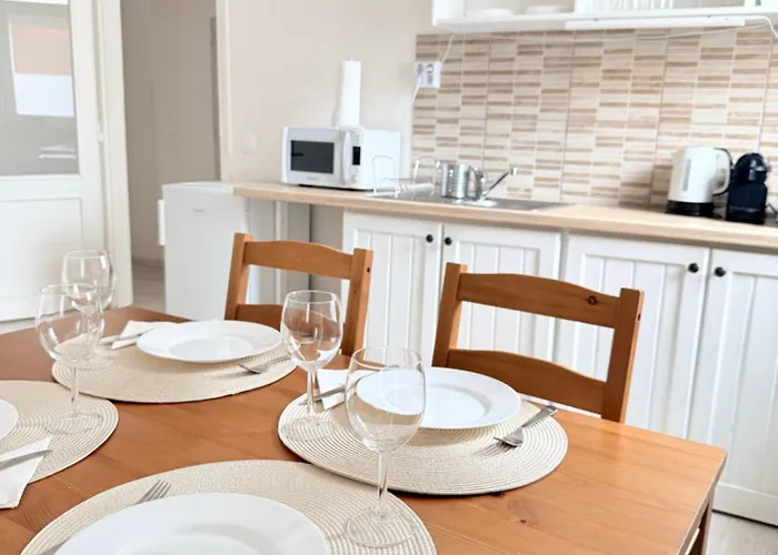 Pacsirta Apartmanhaz Apartament