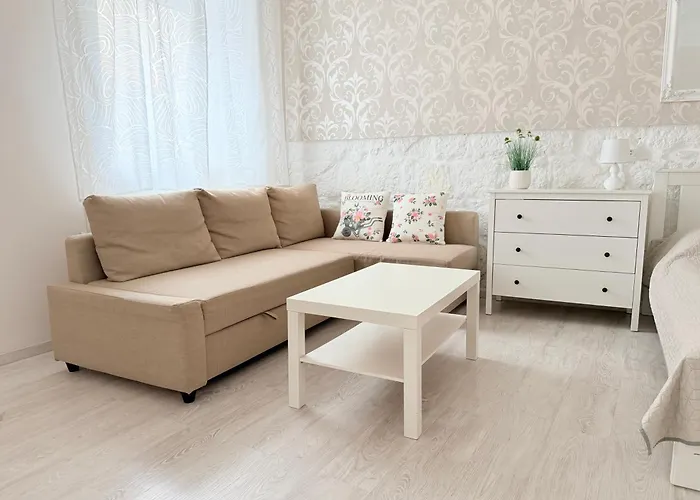 Pacsirta Apartmanhaz * Eger