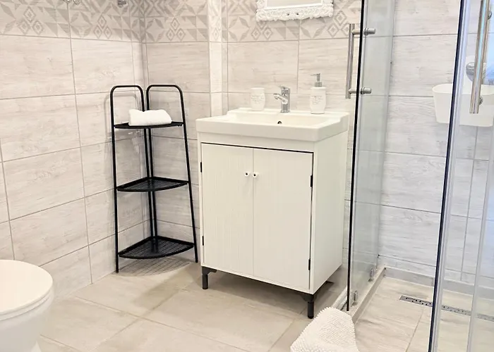 Apartament Pacsirta Apartmanhaz